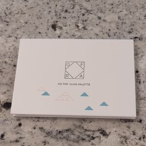 OFRA On The Glow Palette